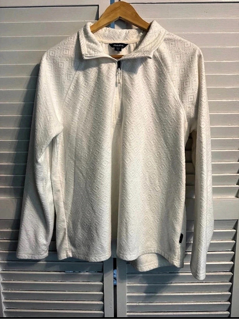 Eddie Bauer Textured Quarter-Zip Shirt in White Large Like New